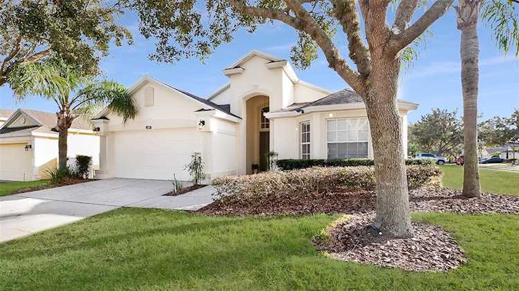 109 Chaucer Ave Davenport, FL 33896
