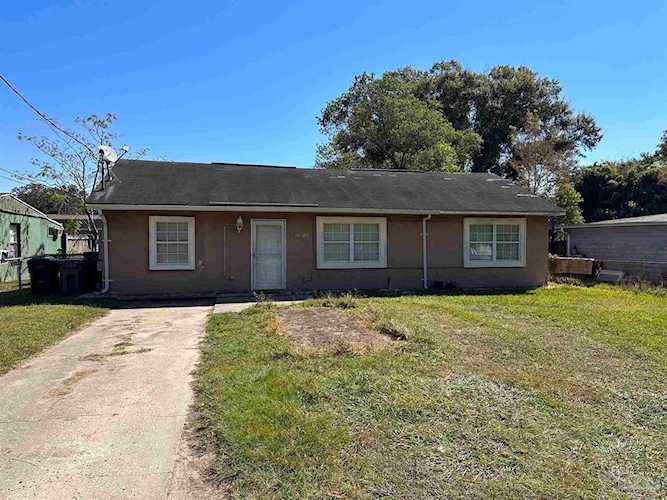 1412 N 49th Ave Pensacola, FL 32506