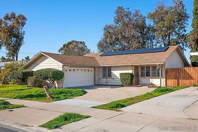 954 Ednabelle Ct El Cajon, CA 92021