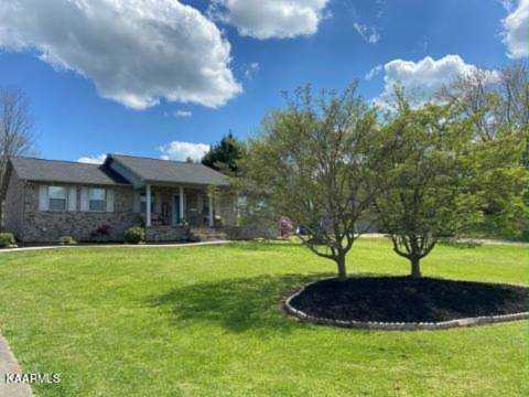 3108 Eagle Dr Maryville, TN 37803