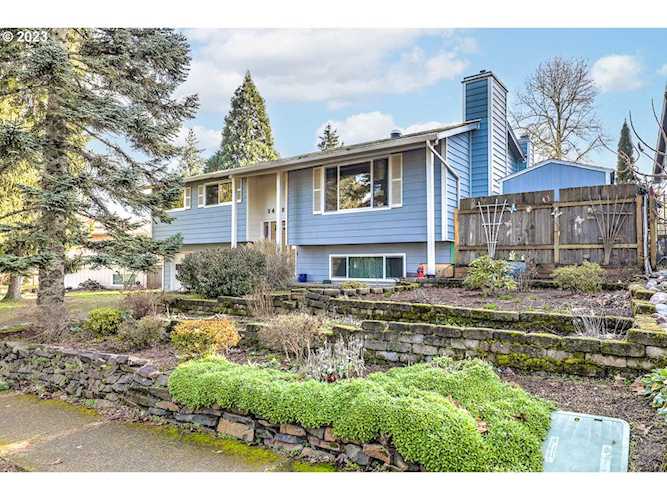 14820 SW Willamette ST Sherwood, OR 97140