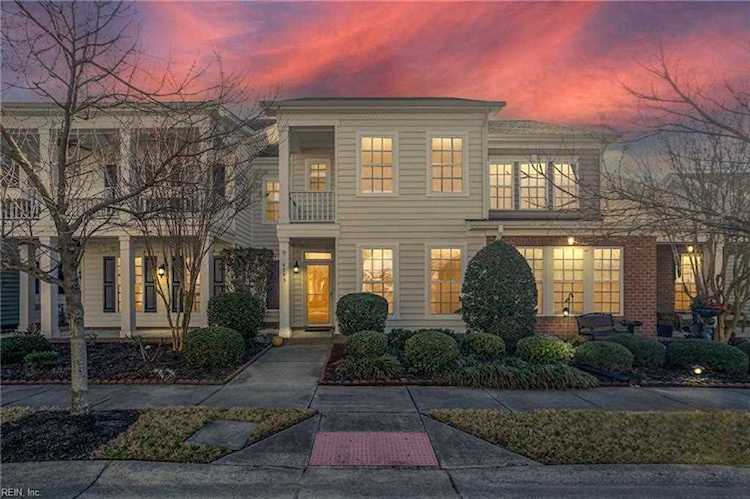 4593 Totteridge Ln Virginia Beach, VA 23462