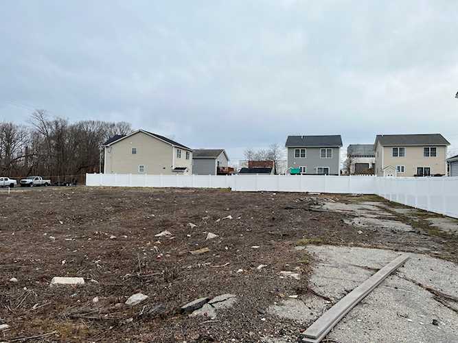 688-698 Rodman St Fall River, MA 02721