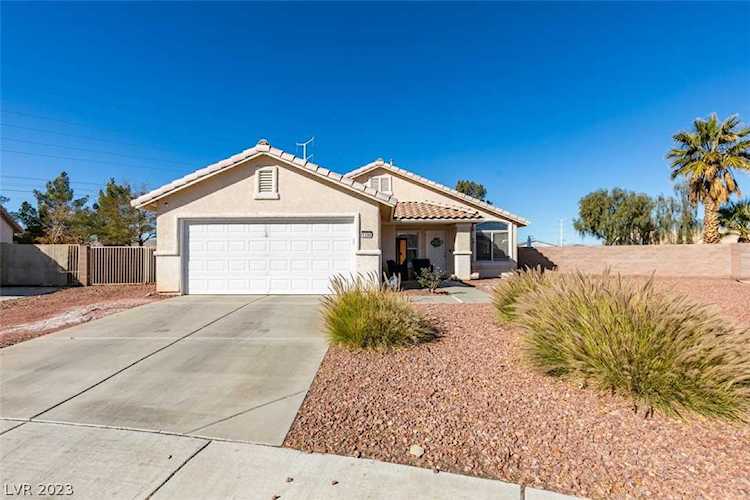 1398 Sun Pillars Ave Henderson, NV 89014