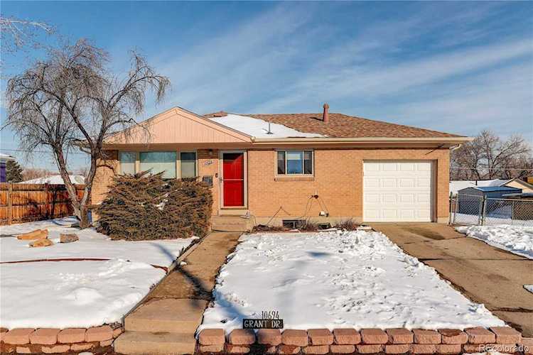 10694 Grant Dr Northglenn, CO 80233