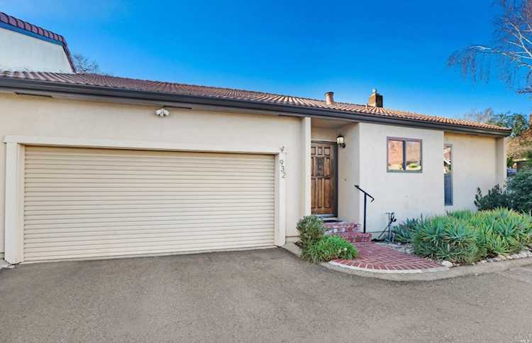 932 W Spain Street Sonoma, CA 95476