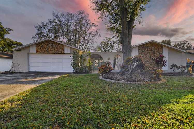 7602 Tall Tree Ct Port Richey, FL 34668
