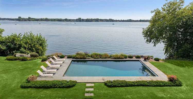 2328 Huntington Point Road W Minnetonka Beach, MN 55391