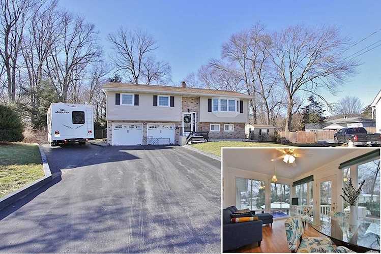 3 Highland Ct Saugerties, NY 12477