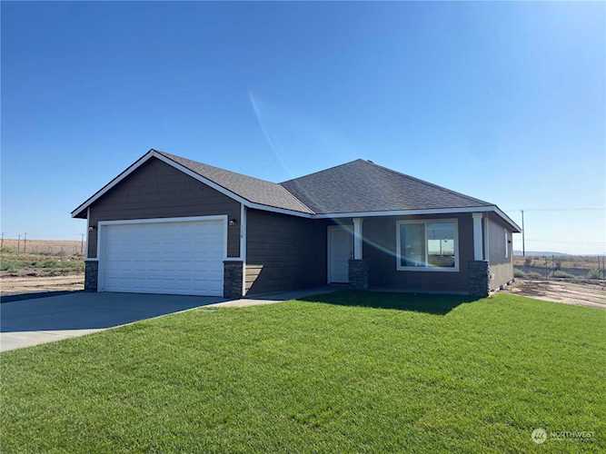 116 N Ford St Connell, WA 99326