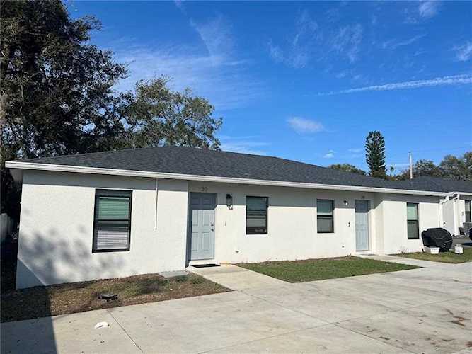 101 Lake Hunter #29 & 30 Lakeland, FL 33803