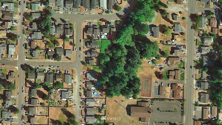 820 S 94th St Tacoma, WA 98444