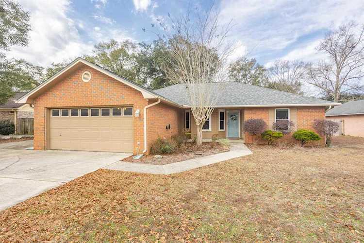 574 Hummingbird Dr Pensacola, FL 32514