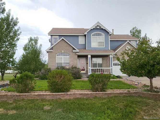 16755 Stroilway St Hudson, CO 80642