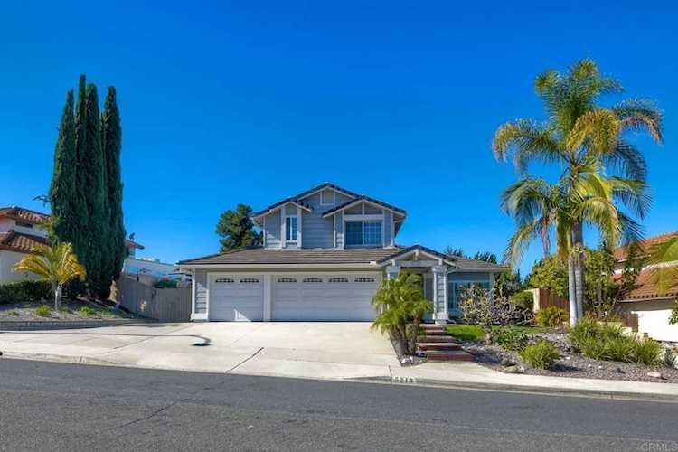 5218 Robinwood Dr Oceanside, CA 92056