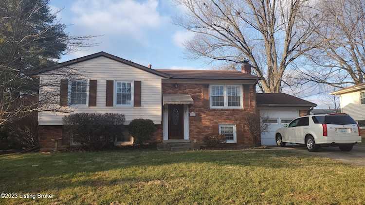 12211 Brookgreen Dr Louisville, KY 40243 | MLS 1629456 Photo 1