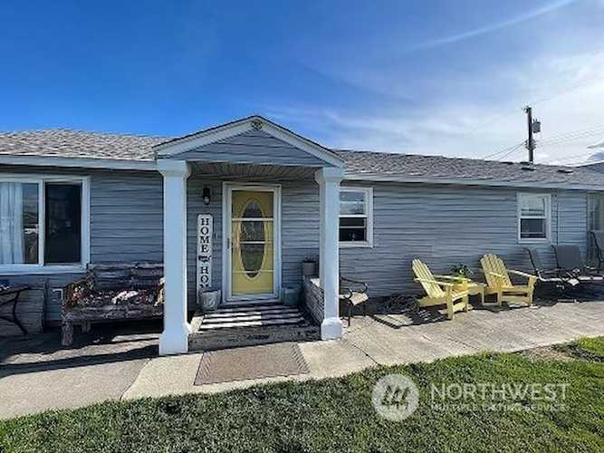 1436 Lee Street W Moses Lake, WA 98837