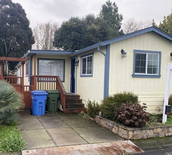 79 Madrigal Street Rohnert Park, CA 94928