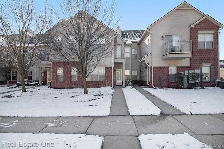 23879 Greenwood Dr Woodhaven, MI 48134 | MLS 20230002907 Photo 1