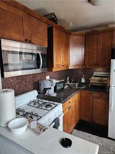 3240 Riverdale Avenue #7A Bronx, NY 10463