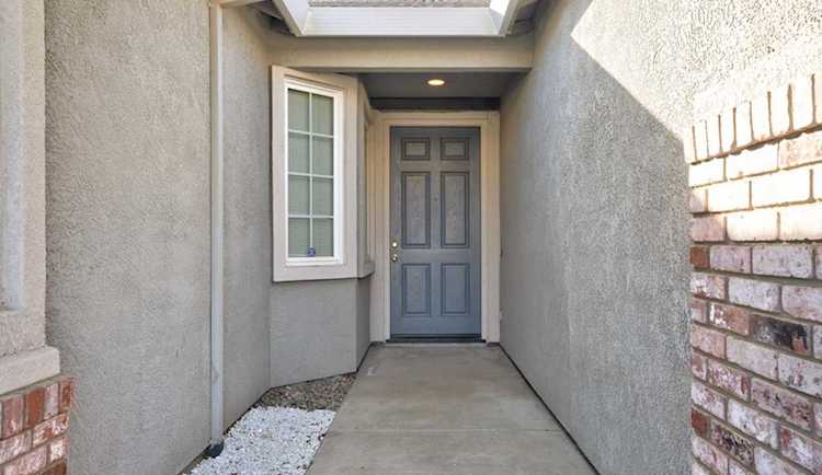 2061 Palermo Dr LOS BANOS, CA 93635