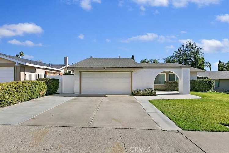4342 Via Alegre Yorba Linda, CA 92886