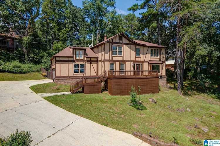 306 Laredo Drive Hoover, AL 35226