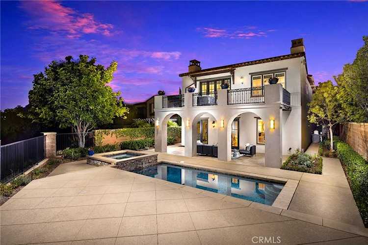 23 Hidden Trail Irvine, CA 92603