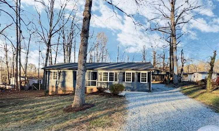 2929 Holloway Church Road Lexington, NC 27292 | MLS 1095038 Photo 1