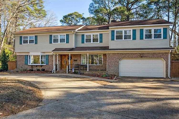 28 Paula Maria Dr Newport News, VA 23606 | MLS 10472493 Photo 1