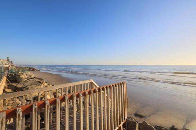 1105 S Pacific Street Oceanside, CA 92054