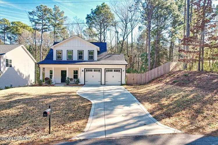 963 Sandavis Rd Southern Pines, NC 28387 Photo 1