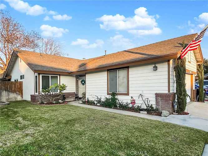 3733 Live Oak Creek Way Ontario, CA 91761