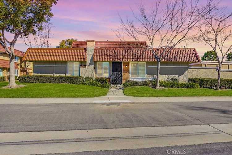 6589 Cottel Way Cypress, CA 90630
