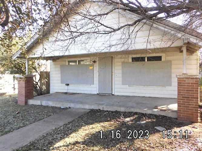 1408 NW Lake Ave Lawton, OK 73507 | MLS 162955 Photo 1