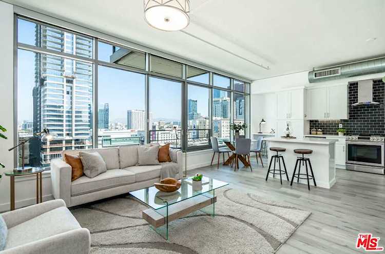 1100 S Hope St #1306 Los Angeles, CA 90015