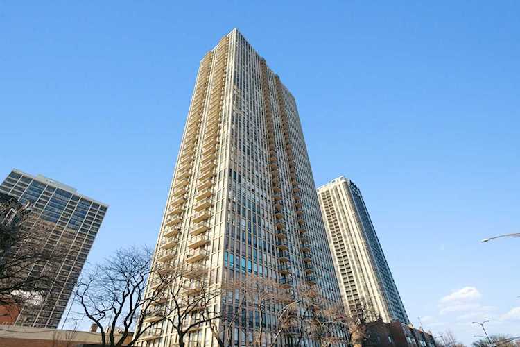 1660 N Lasalle St #3810 Chicago, IL 60614