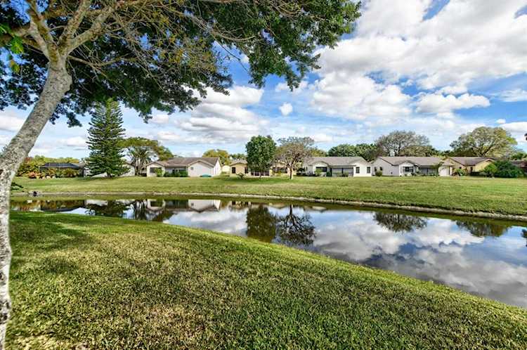 10768 Waterberry Drive Boca Raton, FL 33498
