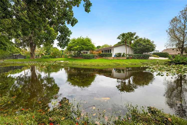 12921 SW 52nd St Southwest Ranches, FL 33330