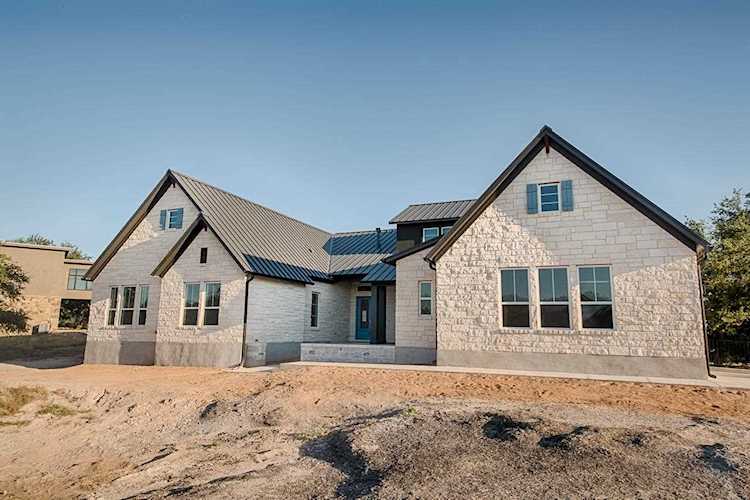 207 W Wilderness Dr Marble Falls, TX 78654