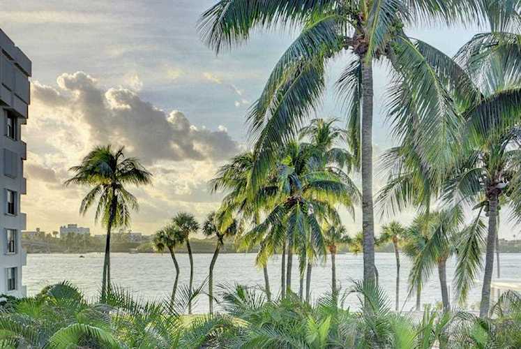 2860 S Ocean Boulevard #201 Palm Beach, FL 33480