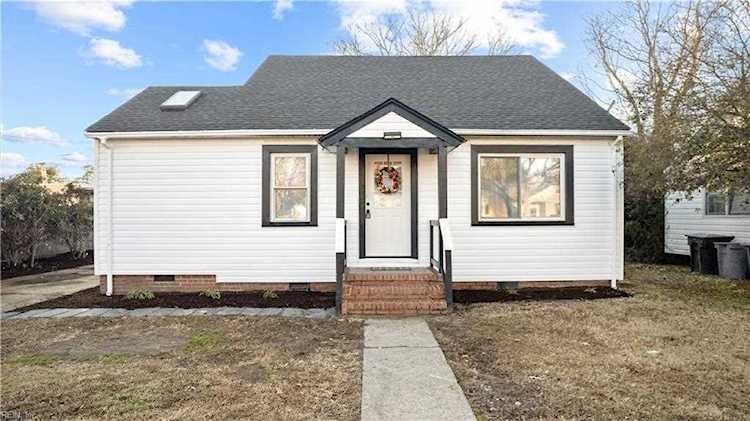 213 Chesterfield Rd Hampton, VA 23661