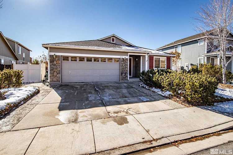 4038 Royal Sage Dr Reno, NV 89503-6827