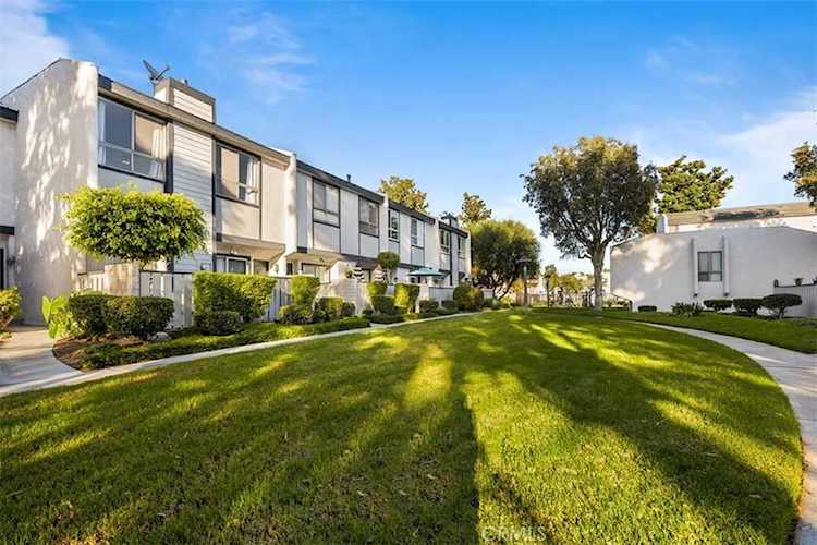 2100 W Palmyra Ave #60, Orange, CA 92868 | MLS# PW20215686 | home for sale Photo 1