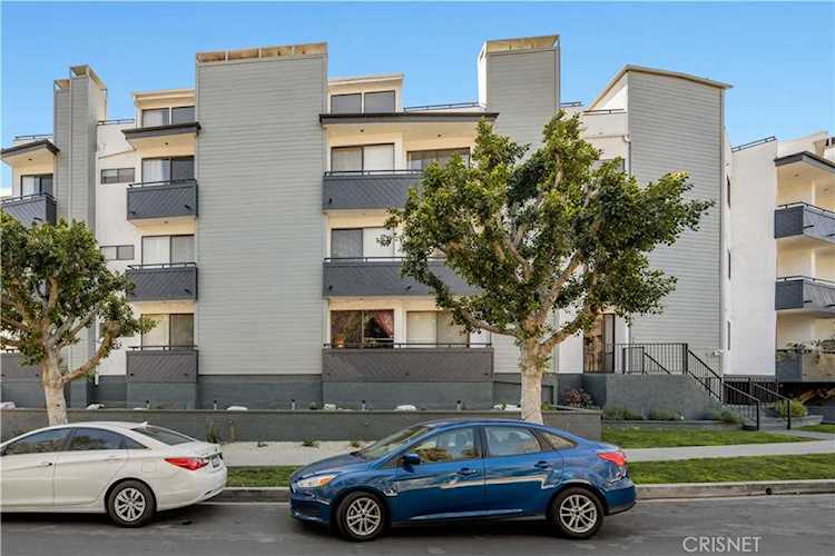12050 Valleyheart Dr #104, Studio City, CA 91604 | RubyHome Photo 1
