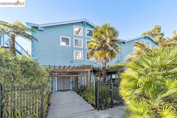 345 Lewis St Oakland, CA 94607