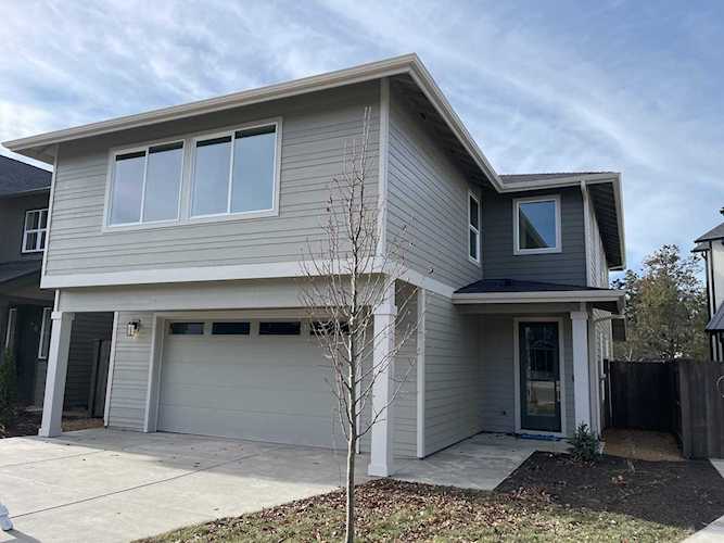63229 NW Red Butte Ct Bend, OR 97703