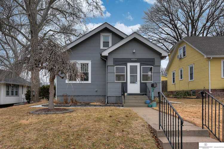 5534 Mayberry St Omaha, NE 68106