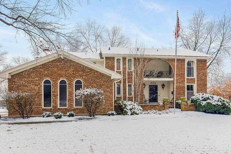 11818 Central St Kansas City, MO 64114