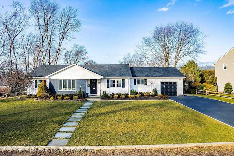 43 Iroquois Ave Oceanport, NJ 07757 | MLS 22302128 Photo 1